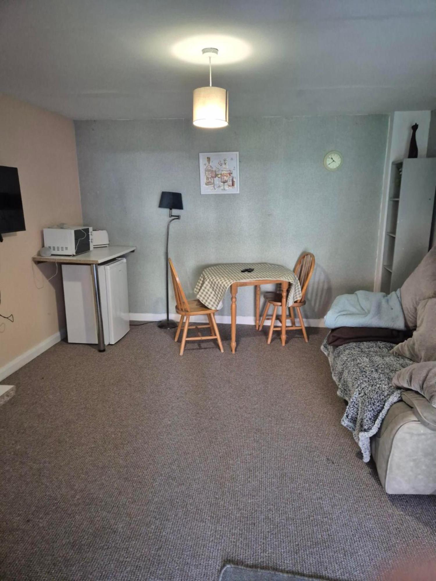 Accomadation Ρέξαμ Εξωτερικό φωτογραφία